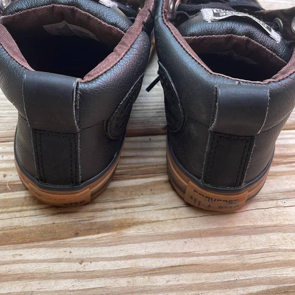 Converse Chuck Taylor All Star Street Mid Black Leather Kids Size 1